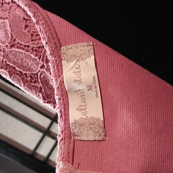 Altar'd State dress NWT! Size medium poly rayon dress perfect for spring - Picture 5 of 8